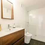 Burgaes By Lovelystay Apartment Porto