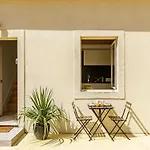 Apartment Burgaes By Lovelystay *
