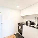 Apartment Burgaes By Lovelystay Porto