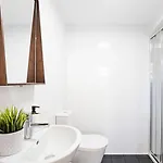 Burgaes By Lovelystay * Porto