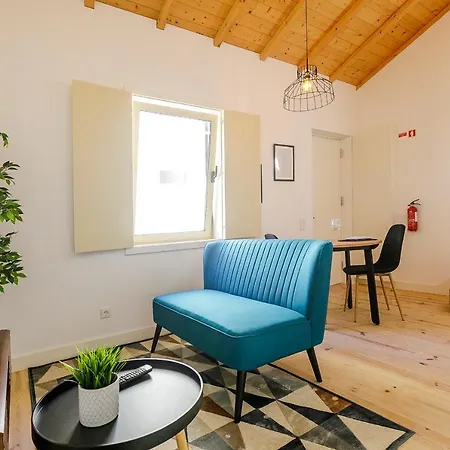 Lovelystay - Burgaes * Porto