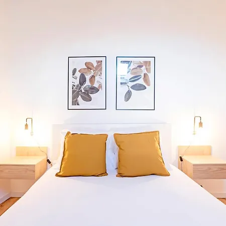 Apartment Lovelystay - Burgaes Porto