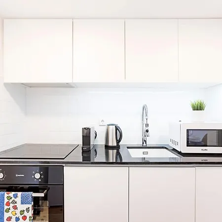 Lovelystay - Burgaes Apartment