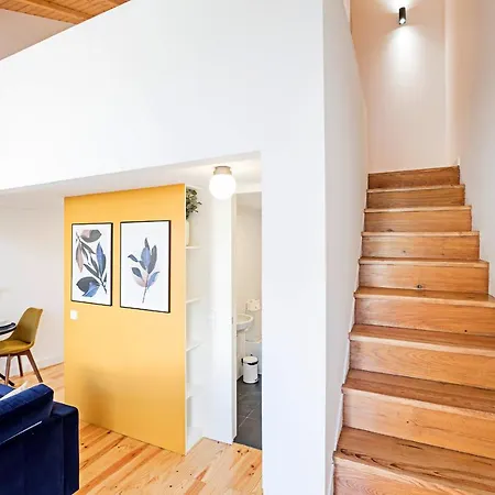 Lovelystay - Burgaes