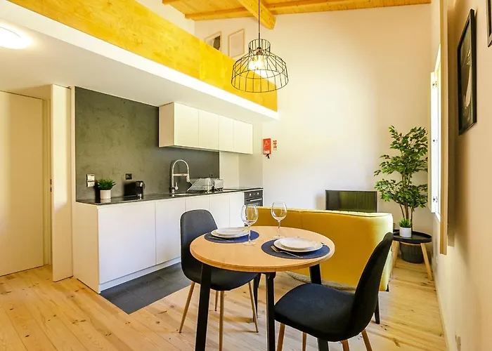 Burgaes By Lovelystay Apartamento Oporto
