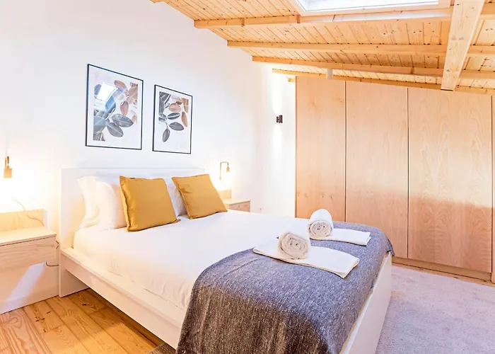 Burgaes By Lovelystay Apartamento