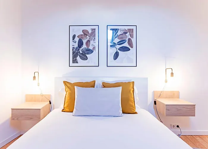 Burgaes By Lovelystay *