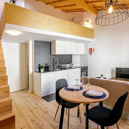 Burgaes By Lovelystay