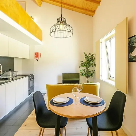 Apartman Burgaes By Lovelystay