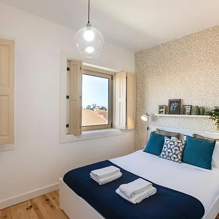 Burgaes By Lovelystay 公寓