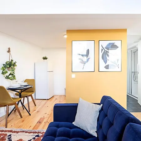 Burgaes By Lovelystay *