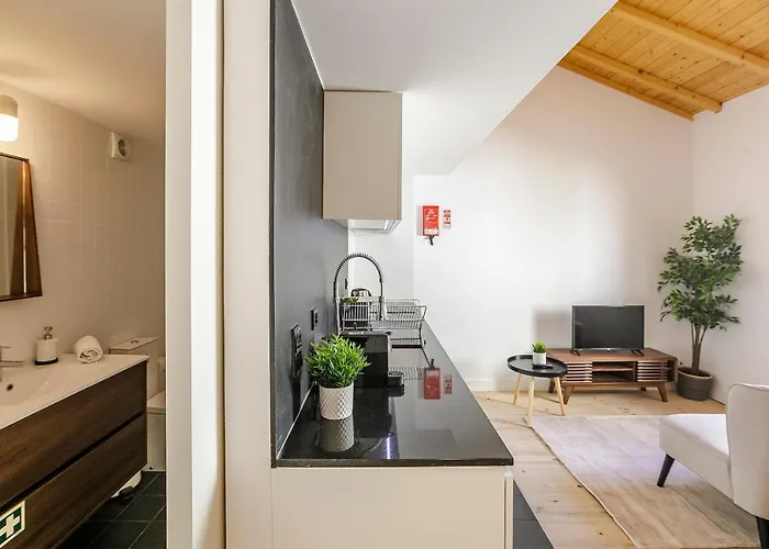 Apartman Burgaes By Lovelystay *