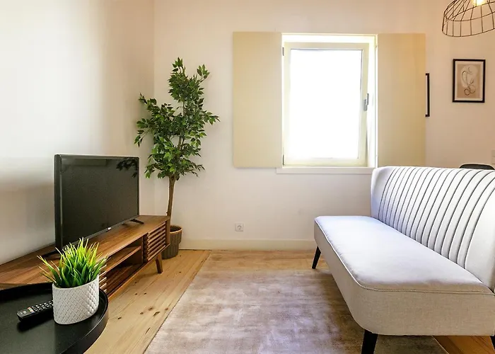 Burgaes By Lovelystay Apartman